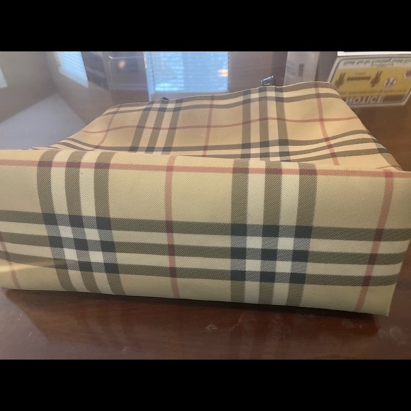 Burberry mini tote - Picture 4 of 8